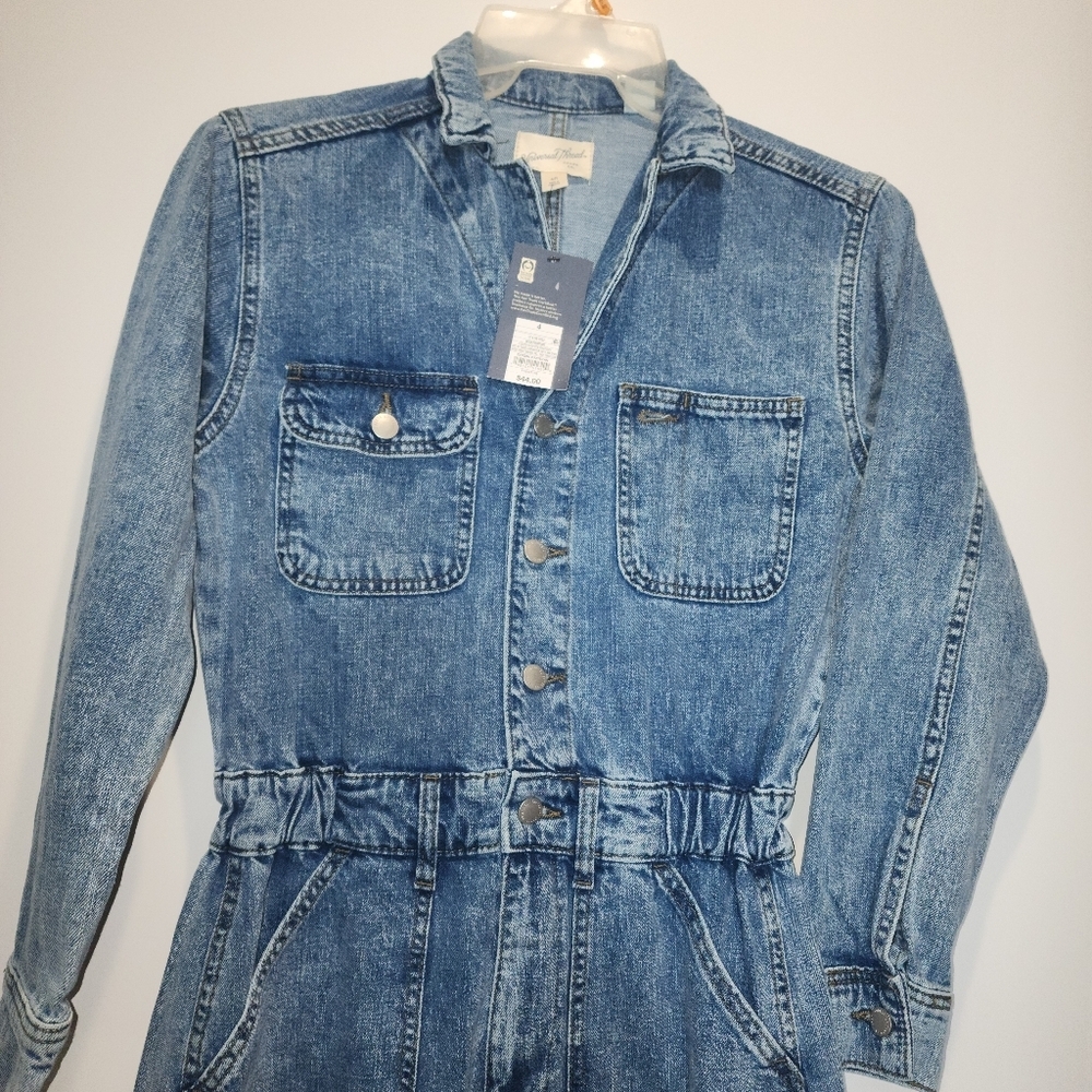 Chic Denim Long-Sleeve Jumpsuit - Picture 2 of 8